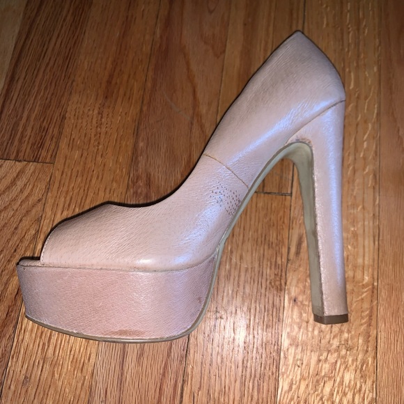 Tan peep toe heel! - Picture 4 of 8